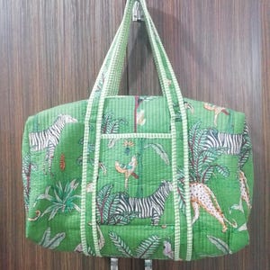 Indian Patchwork Tote Bag Handmade, Eco Friendly Quilted Boho Shopper, Unique Vintage Carry Bag Gift for Women