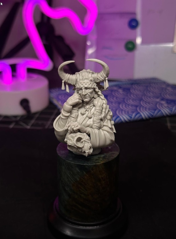 Wise Seer Miniature Model (6cm Tall) – Resin cast