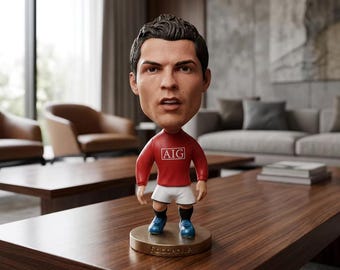 Custom Soccer Figure Collectibles, Resin Football Miniature Doll Messi Ronaldo Mbappe, Gift for Soccer Fans, Gamer Desk Setup Accessories