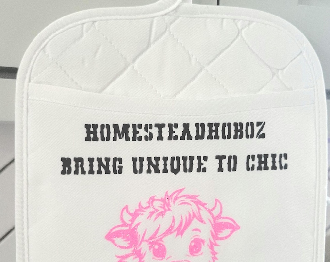 Rustic Highland Cow Pot Holders: Farmhouse Kitchen Accessories with Glitter Accents