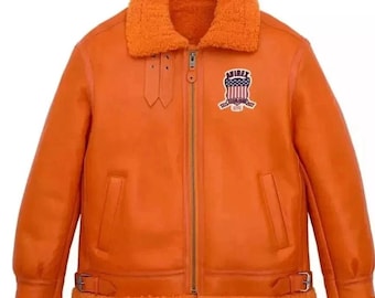 メンズ 新作 Avirex Icon B3 ボンバー カウハイドレザージャケット (TrendTribeStorePK より)