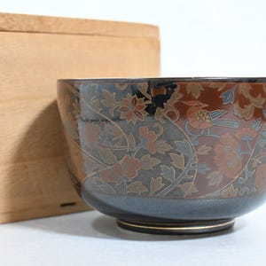 Kutani Ware Black Matcha Bowl, Japanese Vintage Pottery, Gold Floral Chawan, Wabisabi Art Tea Bowl, Luxury Ceramic Art, Zen Mindfulness Gift