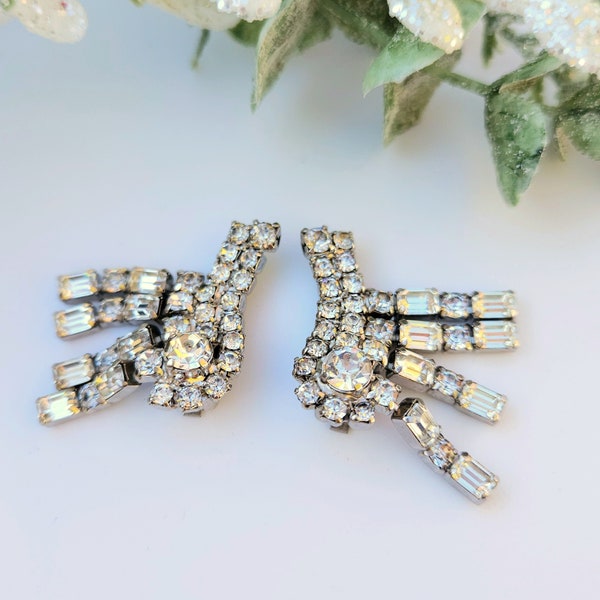 Vintage LA REL Clear Rhinestone Dangle Climber clip on Earrings with Silver tone Finish