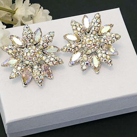 70's Rhinestone Flower Clip On Earrings main image 1