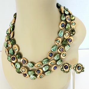 Vintage Hong Kong Green Peacock Bead Necklace and Earrings Set