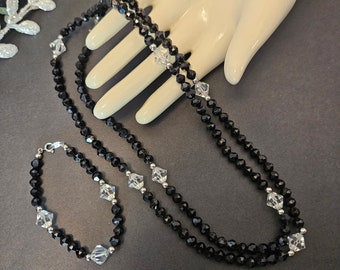 Vintage 1970s TRIFARI Black & Crystal Acrylic Bead Single Strand Necklace and Bracelet Set