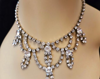 Vintage 50s Unsigned WEISS Clear Rhinestone Princess Festoon Necklace with Silvertone Setting