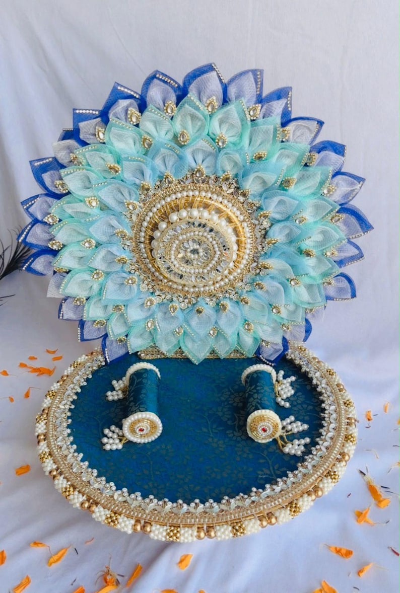 Handmade luxurious singhasan