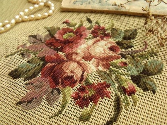 Vtg 18/" PREWORKED Needlepoint Canvas PetitPoint Brown-BEAR~KITTEN~PUPPY Pet CUTE