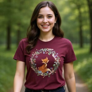 Cute fox t-shirt, flower shirt, flower fox shirt, flower shirt, animal lover shirt, gift for nature lover, fox shirt