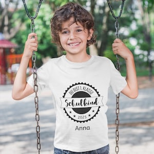 Personalized T-shirt for children, schoolchild 2025 shirt with name, gift for school enrollment, start of school 2025 T-shirt, first day of school