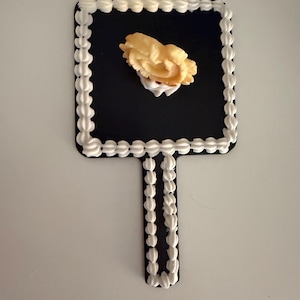 Handheld Mirror With Cookie Center