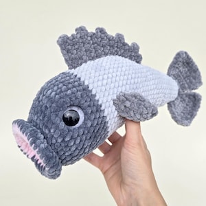 Crochet fish pattern, soft toy crucian carp
