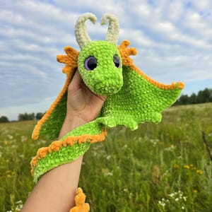 Dragon snuggler pattern crochet, amigurumi dragon