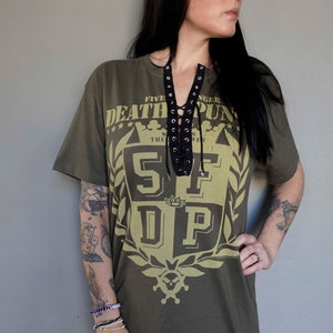 Five Finger Dead Punch concert Music festival band crew Tee Shirt, T-Shirt, Lace Up Band Te