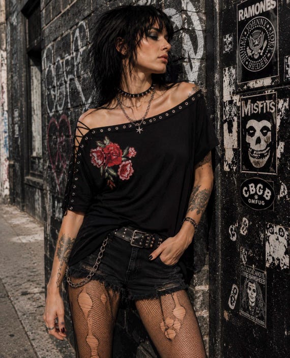Embroidered Rose Applique Tank Top: Eyelet Lacing Pin Up Rockabilly Shirt