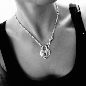 Olivia Paige - Heart Necklace vintage style LOCK key victorian skeleton romantic necklace