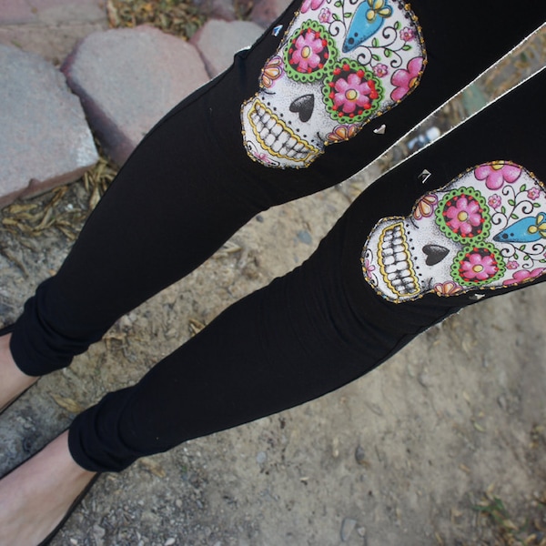 Olivia Paige - VENTA Leggings con tachuelas de calaveras de azúcar punk rock