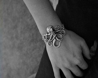 Olivia Paige -Silver Rockabilly Steampunk octopus kraken bracelet with anchor