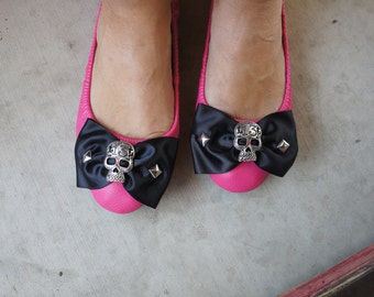 Olivia Paige -Satin  Black Sugar skulls 13 Shoe clips   Bows  Rockabilly Pin up  for shoes flats flip flops