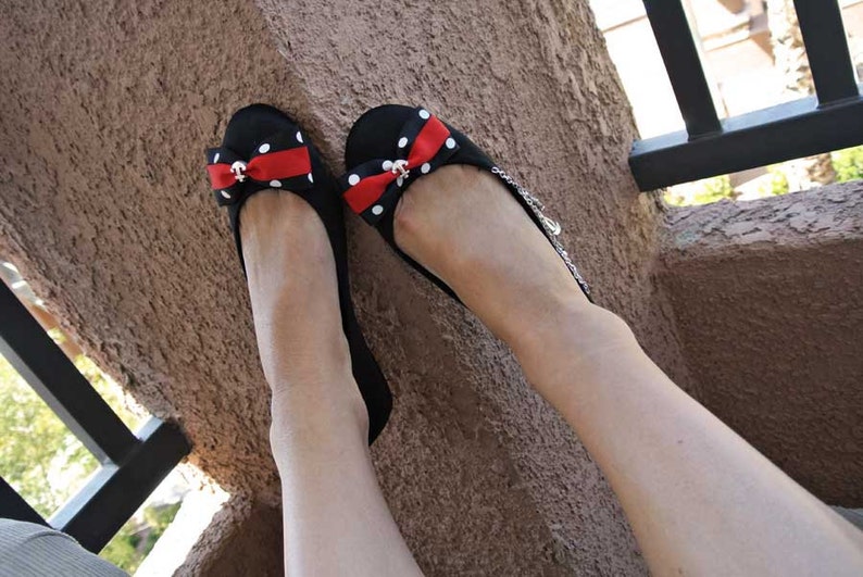 Olivia Paige Pin Up Anchor bows polka dot shoe clips image 1