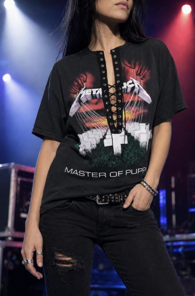 Metallica Master of Puppets Schnür-Band-T-Shirt - Upcycled Konzert-Shirt Bild 1
