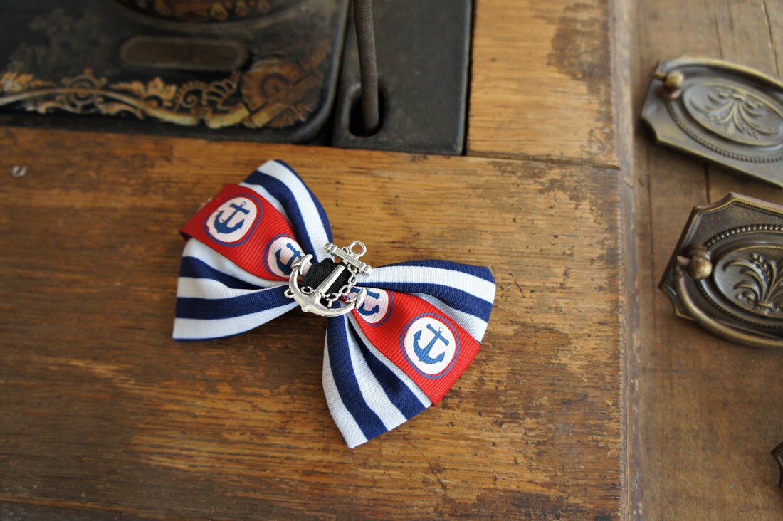 Olivia Paige - Rockabilly Anchor Bow Pin Up - Etsy