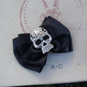 Olivia Paige - Black Satin glamour sugar skull skeleton bow goth gothic Hair clip