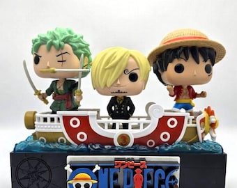 One Piece Displayständer für das Kinder Surprise Funko Pop Set – 3D-gedruckter Sockel für Ruffy, Zorro, Sanji – Thousand Sunny Boot – Ostern 2026