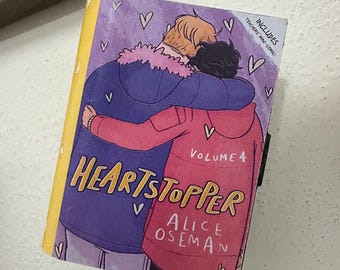 Heartstopper Mini Keychain Book Volume 4 – DIY Box Inspired by the Netflix Series | Handmade Fan Merch