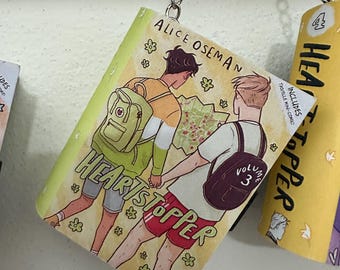Heartstopper Mini Keychain Book Volume 3 – DIY Box Inspired by the Netflix Series | Handmade Fan Merch