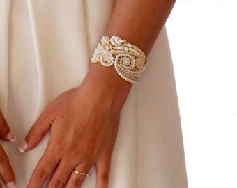 Bridal statement bracelet,bridal pearl bracelet wedding Jewelry bridal lace jewelry bracelet ivory lace bracelet pearl cuff bracelet brides