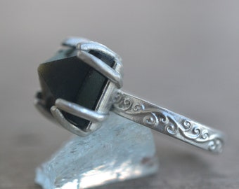 Obsidian Pyramid Ring, Gold Sheen Volcanic Glass Stone, 925 Silver Spiral Band, Witchy Alternative 10mm Crystal Point Jewellery