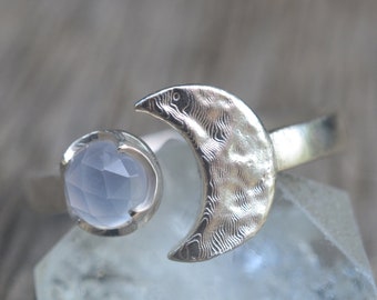 Crescent Moon Ring, Adjustable 925 Silver Ring, 5mm Rose Cut Chalcedony, Unique Witchy Celestial Jewellery