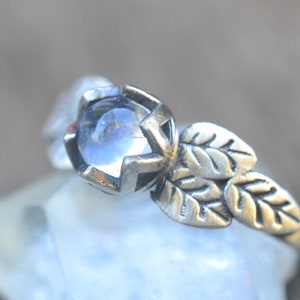 Dainty Rainbow Moonstone Silver Leaf Ring