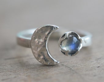 Silver Moon Ring, Adjustable 925 Sterling Band, 5mm Blue Fire Labradorite Crystal, Witchy Celestial Jewellery
