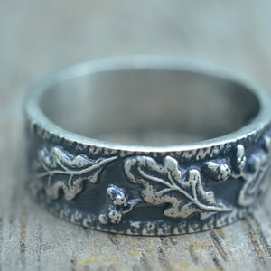 Druid Wedding Band, Men's Silver Oak Leaf & Acorn Ring, Oxidized or Shiny, Pagan Jewelry