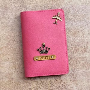 Personalisierter Passhalter für Frauen, personalisierte Leder Passhülle, personalisierte Geschenke, kundenspezifischer Passhalter, Hochzeitsgeschenke