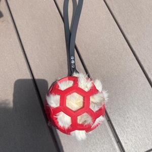 Durable Dog Tug Toy Rubber giggle ball stuffed with rabbit fur