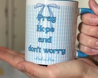 Saint Zitat Kaffeetasse: Preppy Blue Bow