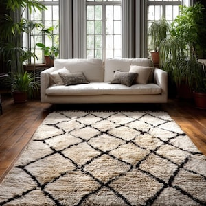 Beni Ourain Morrocan Rug 8x10 – Ivory checkered rug, Berber Carpet – Diamond Lattice Tapis Marocain for Japandi, Boho & Modern Interiors