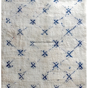 Blue Ivory morrocan rug 8x10 – Berber Carpet with Diamond Cross Motif – Tapis Berber Handmade