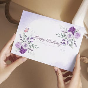Tarjeta de cumpleaños floral de lavanda y violeta, saludo imprimible en acuarela, elegante diseño botánico, doblada 5x7, regalo para esposa, mamá o amiga.