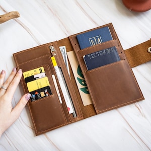 Leather family passport wallet, Personalized family passport holder, Family passport case, Travel passport wallet, Passport holder for 4