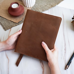 Funda de diario de cuero personalizada, funda de diario A5 recargable, funda de cuaderno grabada, funda de cuaderno con monograma, funda de diario sencilla