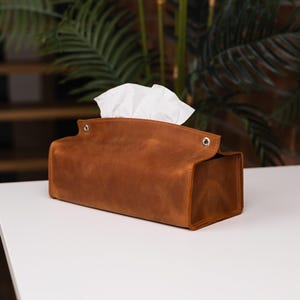 Leather tissue box cover, Custom tissue box cover, Leather tissue box holder, Personalized tissue box cover, Leather napkin holder