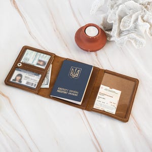 Portadocumentos de cuero, Cartera de viaje de cuero, Pasaporte de viaje de cuero, Cartera de cuero triple con monograma, Portadocumentos de viaje