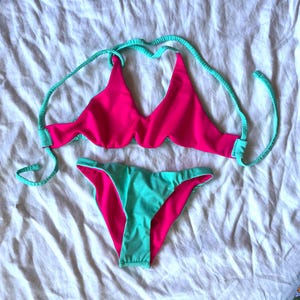 Omkeerbare zwembikini, atletische badkleding, sportieve bikini, tweedelig racerback, surfbikini, sportbadpak, lage taille, topje met gestrikte achterkant