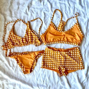 Atletische tweedelig, sportbikini, sportief omkeerbaar badpak, baanzwemmen, crop top racerback, striksluiting, lage taille short, brutaal broekje