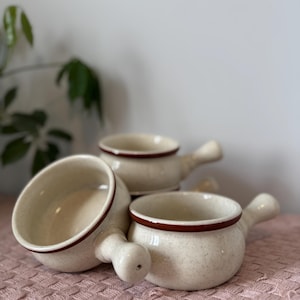Vintage Northland Stoneware Soup Crocks: Speckled Beige Bowls, Set of 4